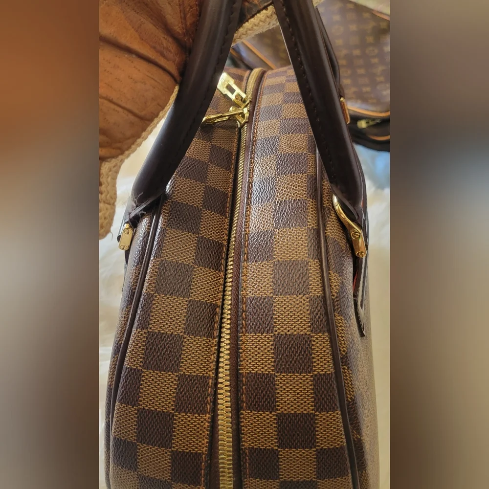 SOLD💥💥💥LOUIS VUITTON NOLITA DAMIERE HANDBAG❤️❤️ - Picture 14 of 17